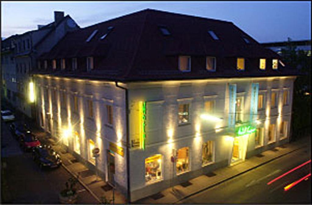 Hotel Geyer Klagenfurt am Woerthersee Екстер'єр фото